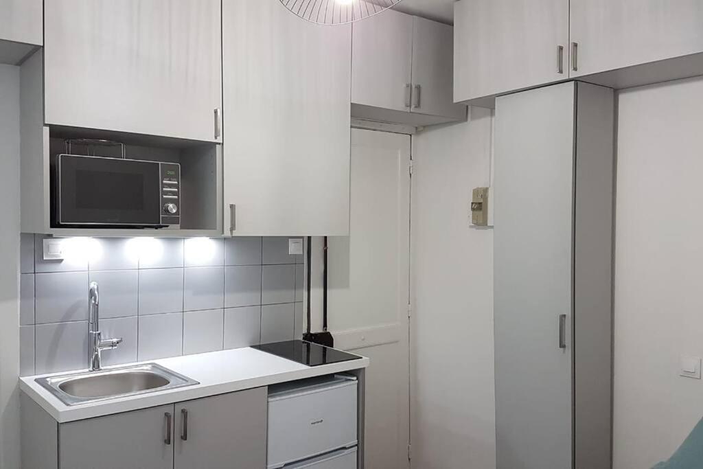 פריז Studio Cosy, Quartier Canal Saint-Martin מראה חיצוני תמונה